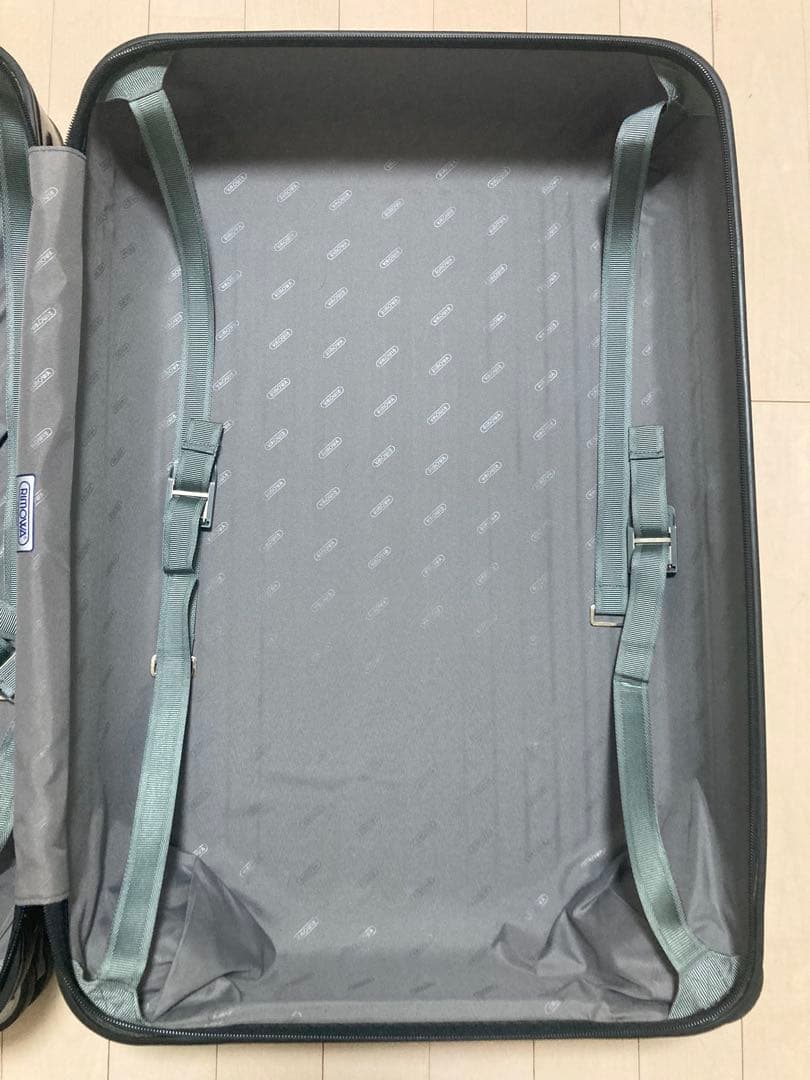 美品　リモワ サルサ キャリーケース 4輪