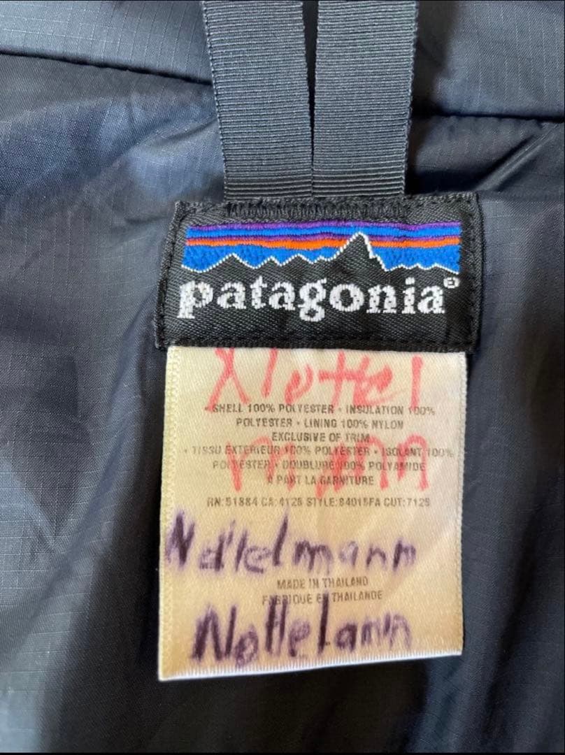 00s patagonia パフボールベスト　ブラック