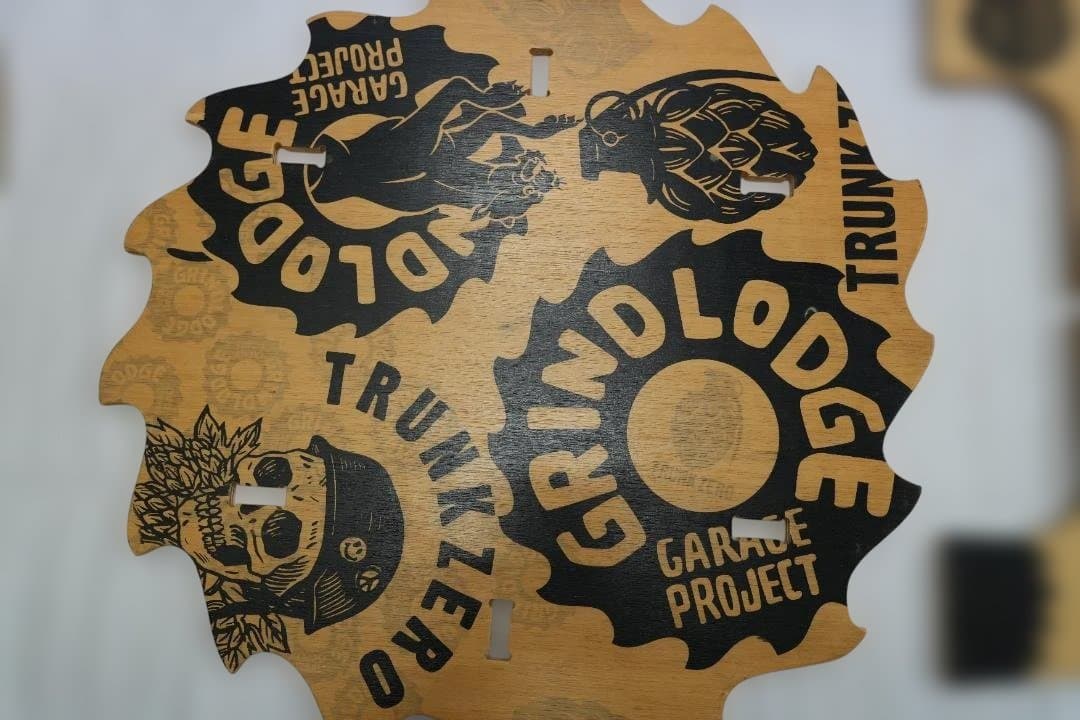 GRINDLODGE グラインドロッヂ　ソーテーブル