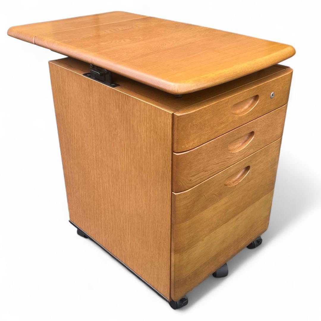 カリモク 学習家具セット② デスクワゴン 昇降式 バタフライ拡張天板販売ページ