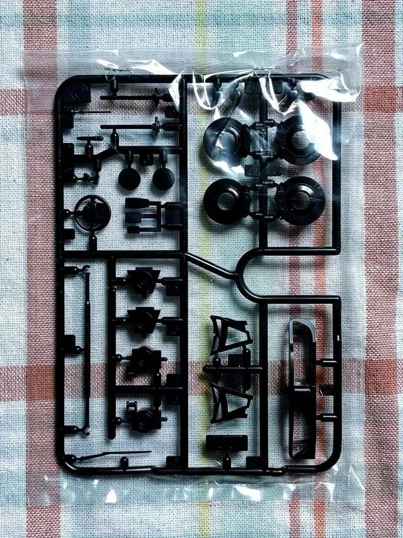 絶版 タミヤ 1/24 オープンインターフェイス Lexus SC 状態良好