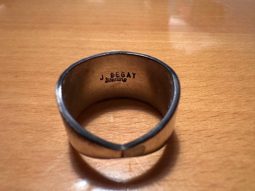 J. Begay ナバホ族 ホワイトバッファローリング