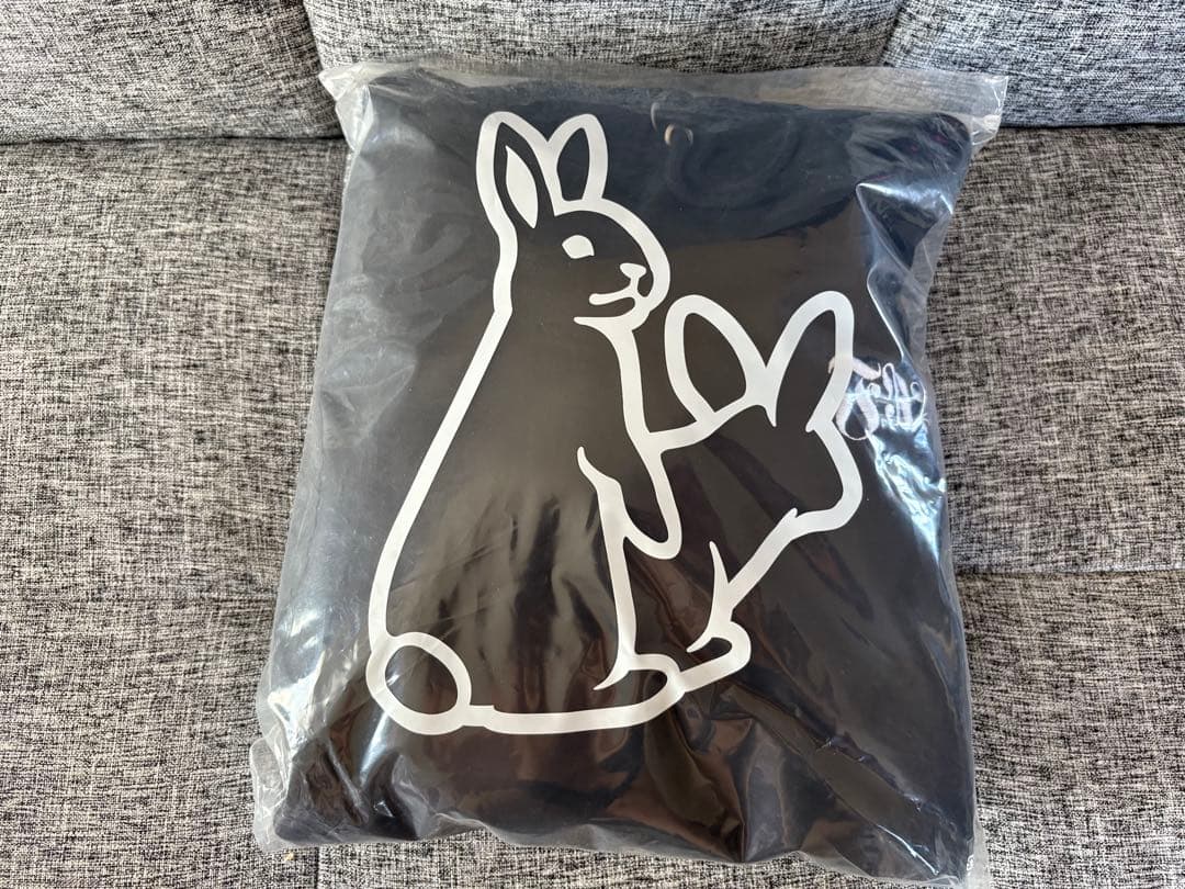 ⚠︎︎最終値下げ⚠︎︎ FR2ウサギグラフィック ブラックパーカー　L