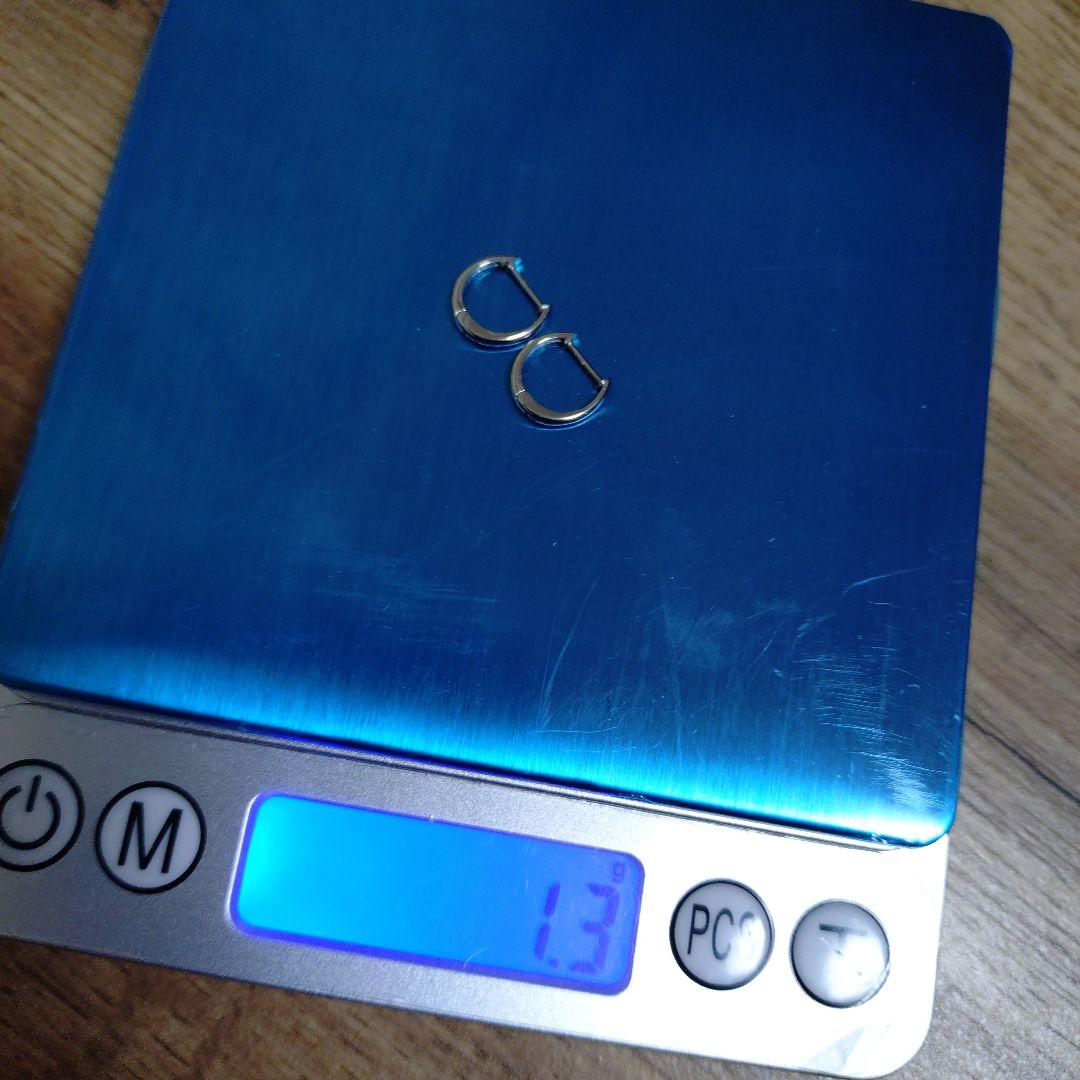 プラチナ中折れフープピアス