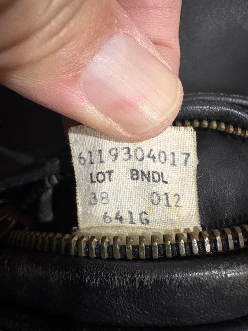 Schott ブラックレザーシングルライダースジャケット38 (M)品番641G