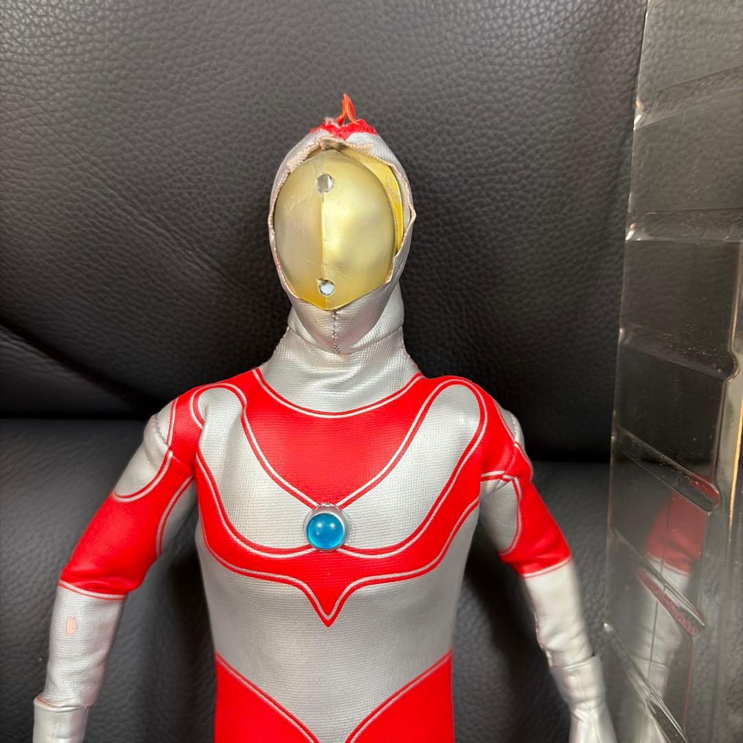 RAH帰ってきたウルトラマン　破損あり