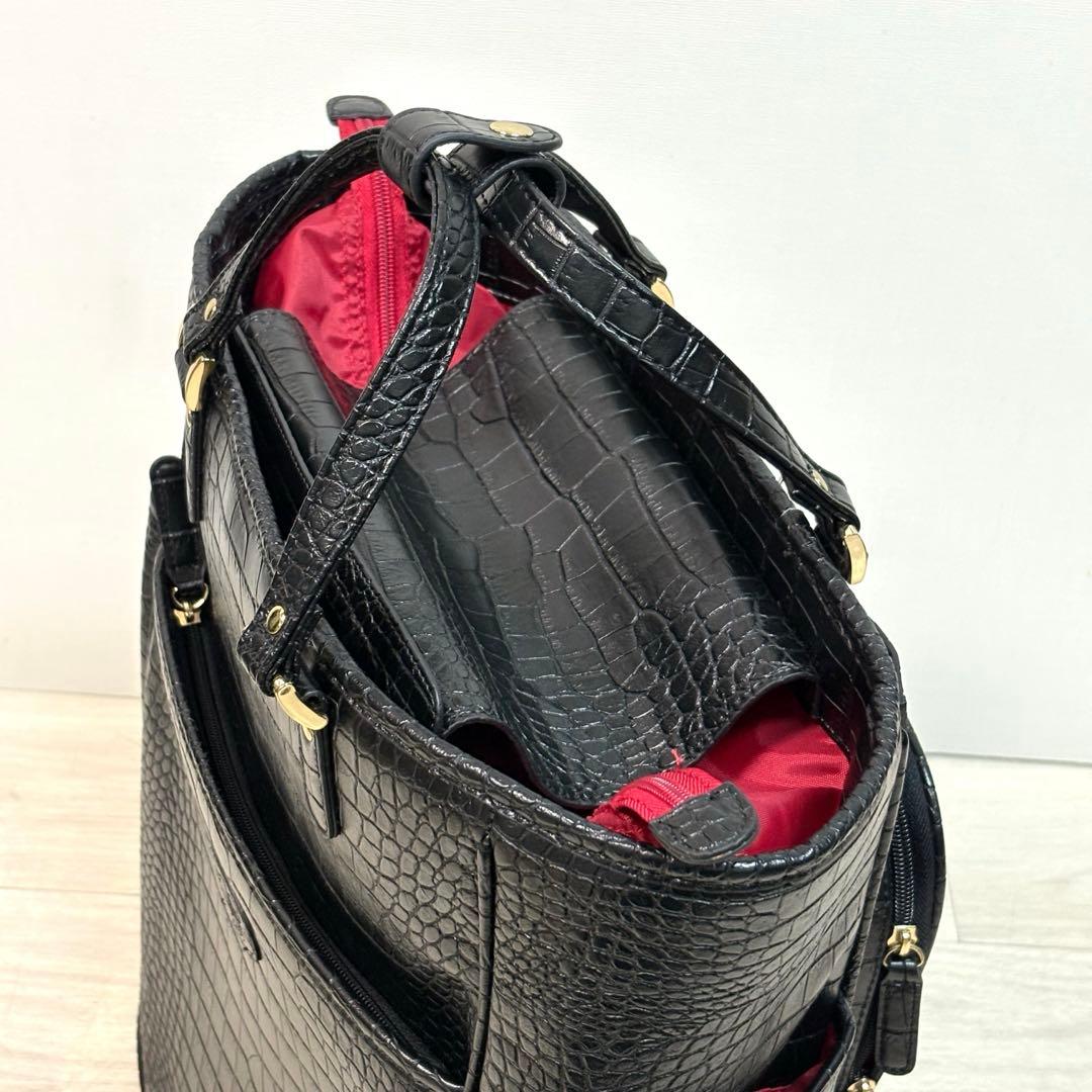 スワニー トートキャリー クロコダイル風型押し 4輪　旅行カバン　旅行バッグ