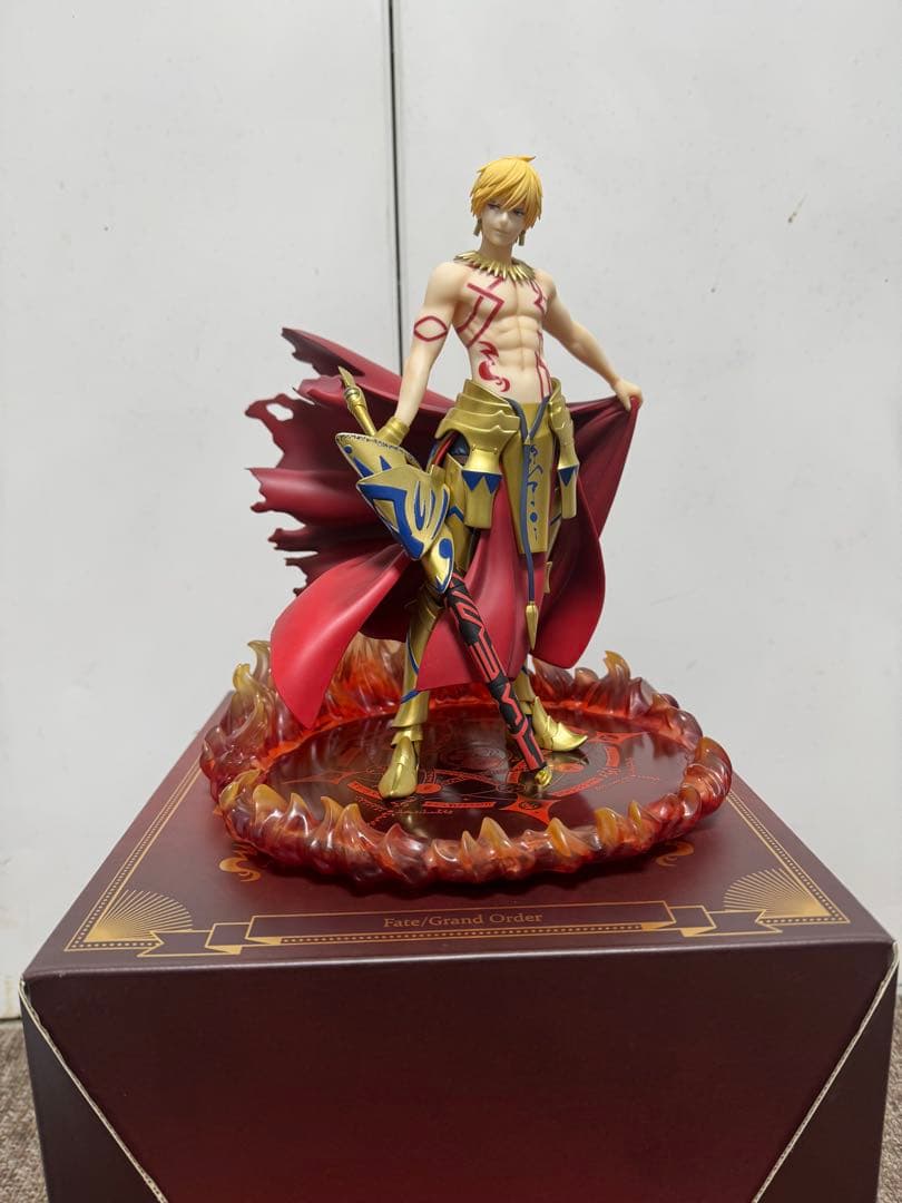 Fate/Grand Order アーチャー/ギルガメッシュ 1/8フィギュア