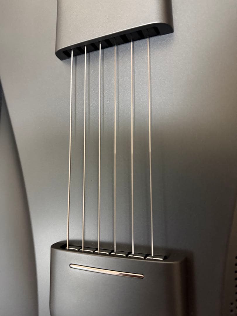 エアロバンドギター　AeroBand Guitar 専用ケース付き