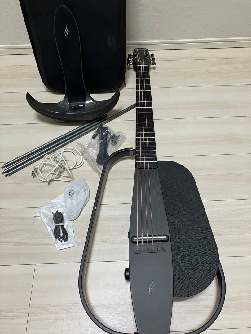 エンヤ　NEXG ギター　スタンド・ケース付き　付属品欠品