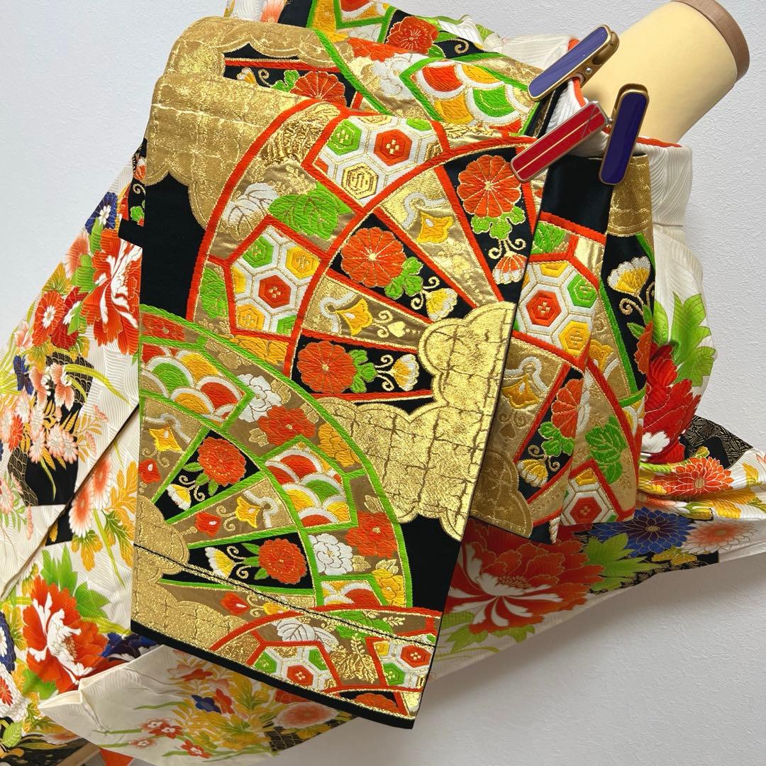 405 振袖フルセット 正絹 白 橙 黒 緑 金彩 駒刺繍 カラフル レトロ