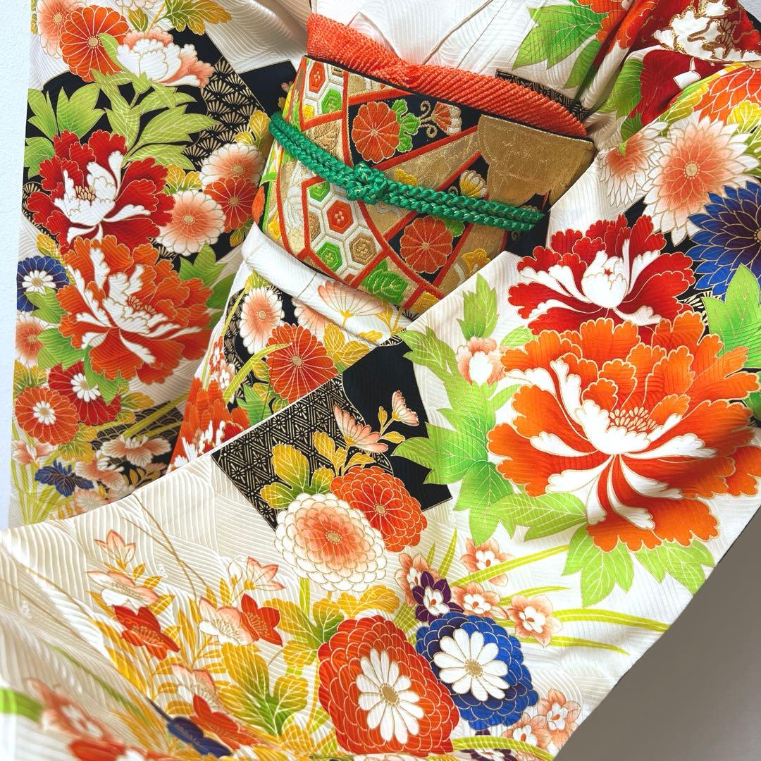 405 振袖フルセット 正絹 白 橙 黒 緑 金彩 駒刺繍 カラフル レトロ