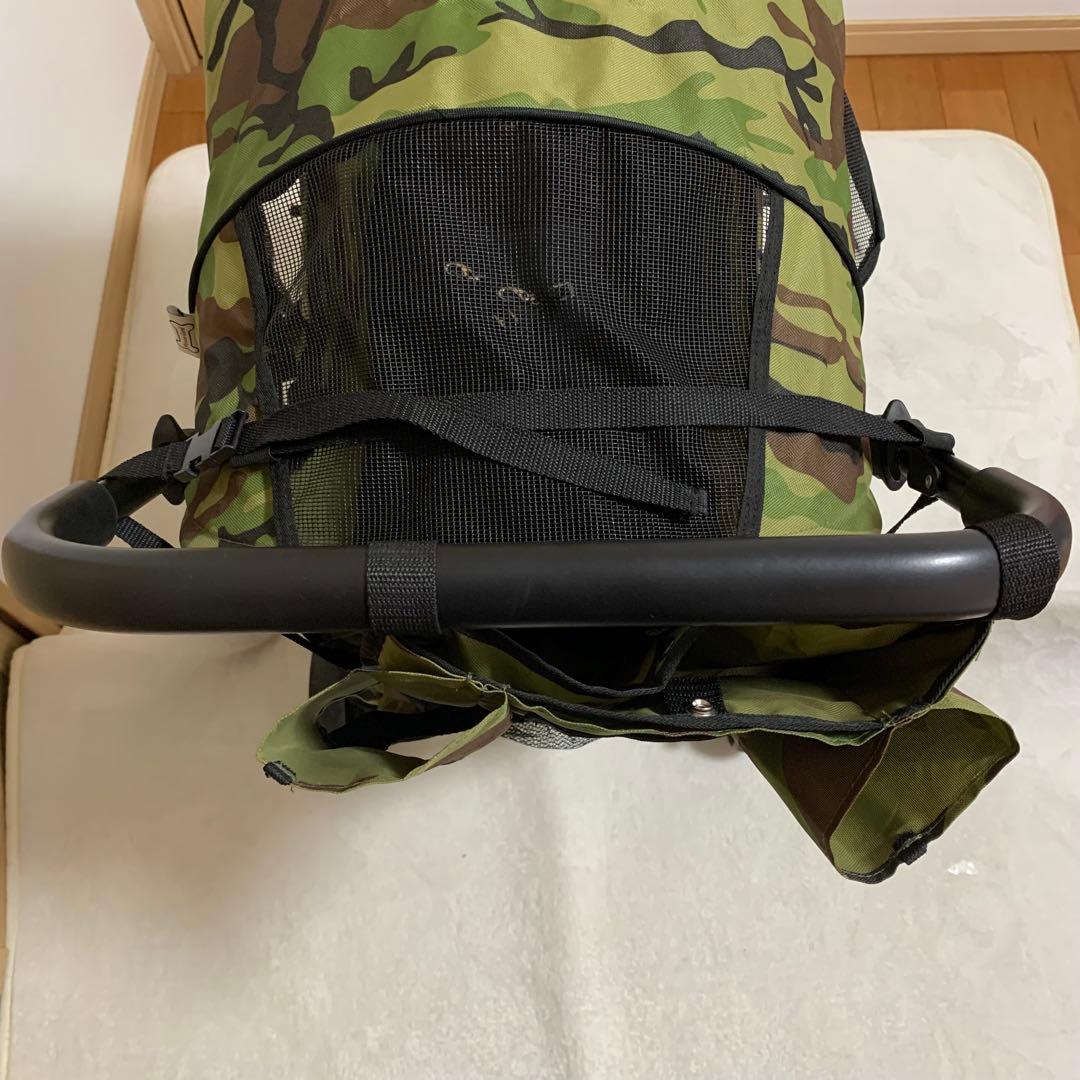 【美品】ピッコロカーネ プリモ 迷彩 ペットカート 中型犬 多頭飼 ロゴ有 人気