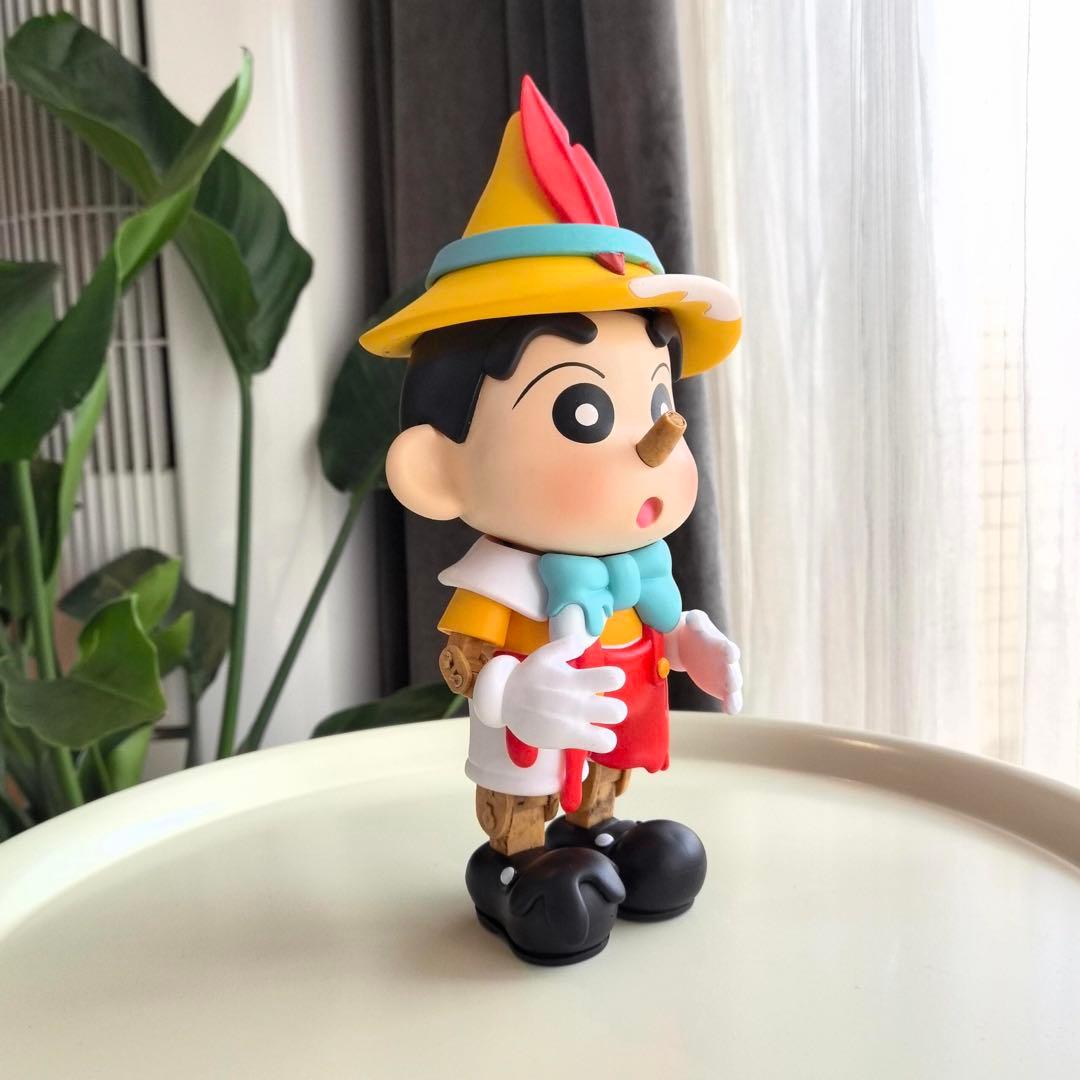 クレヨンしんちゃん ピノキオ フィギュア 帽子付き約26cm