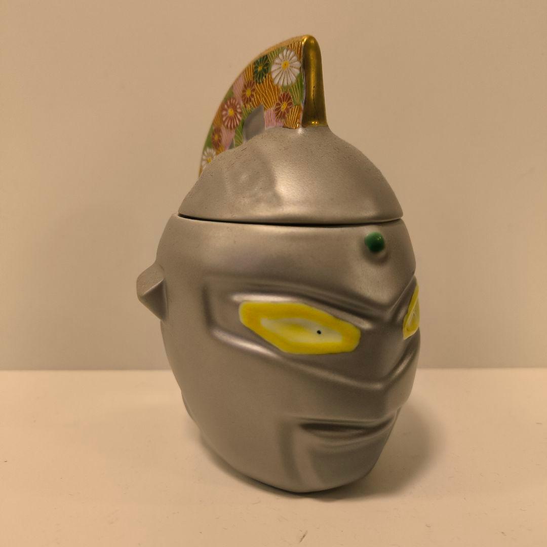 ウルトラセブン　九谷焼　ウルトラの故郷「Ｍ７８星雲」にちなみ７８個限定製作