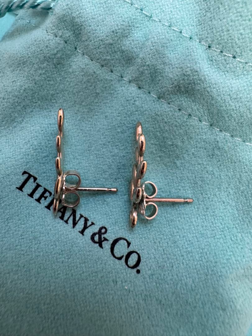 【Tiffany&Co.】パロマピカソ オリーブリーフ クライマー ピアス SV