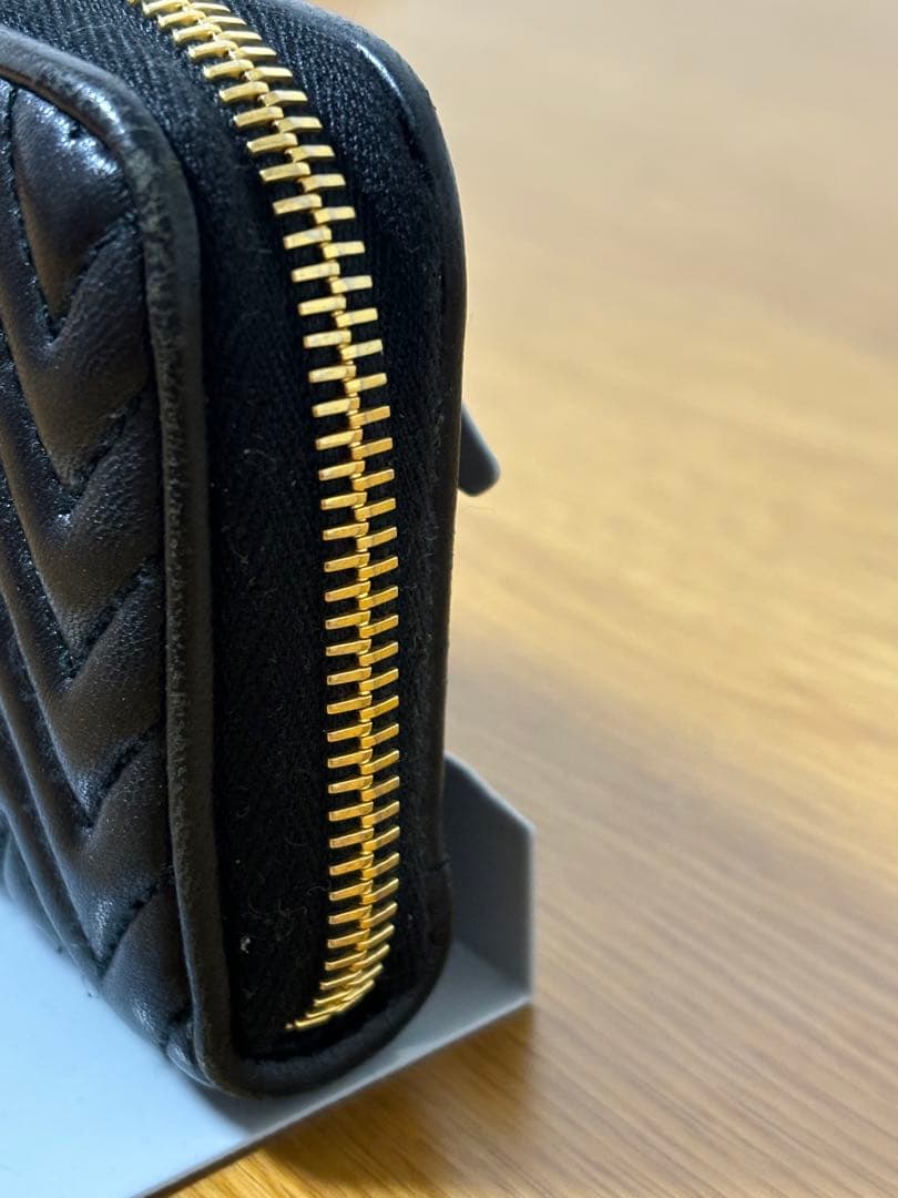 miumiu NAPPA IMPUNTURE ケース 財布 NERO