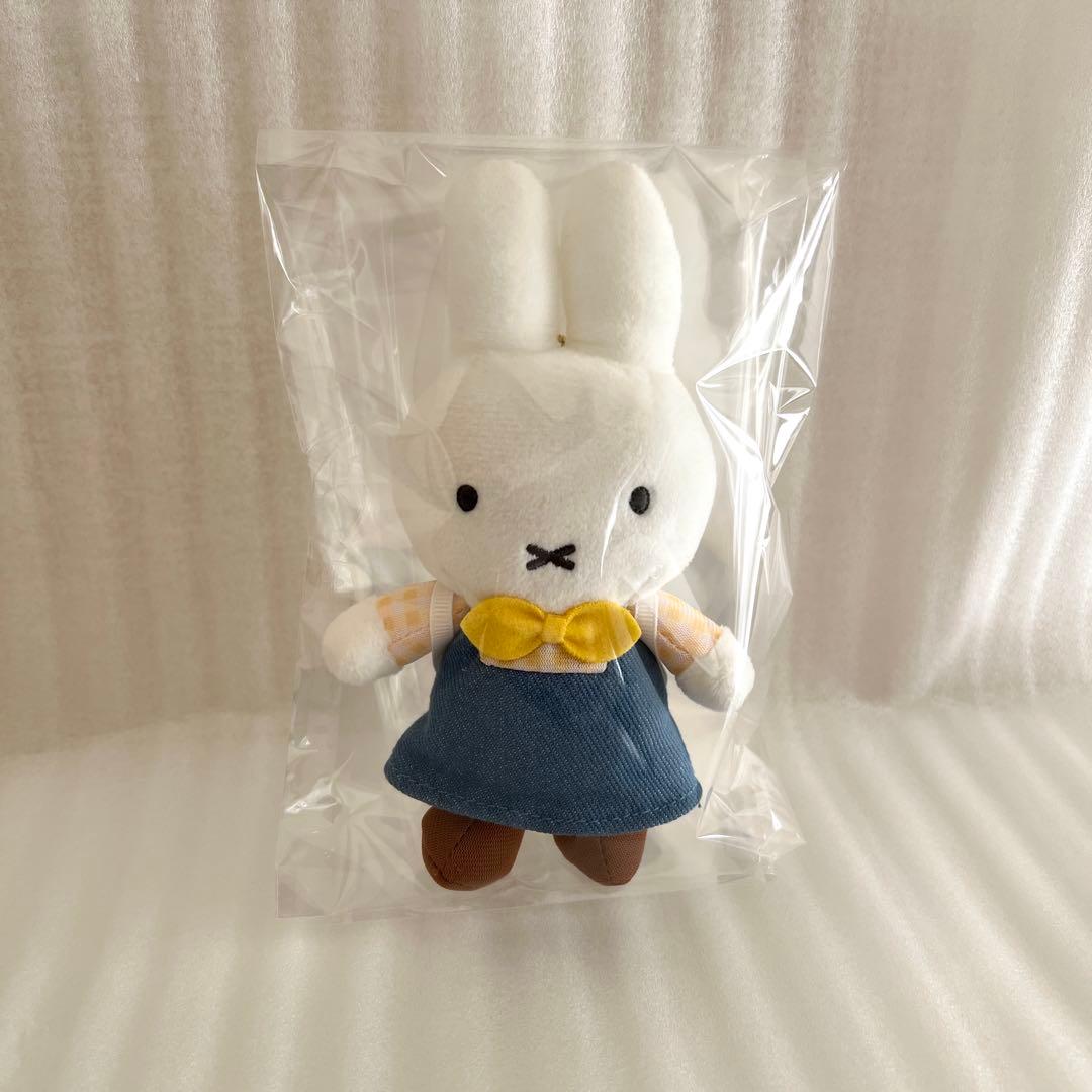 ミッフィー　ハウステンボス　アクティブミッフィー　マスコットキーチェーン