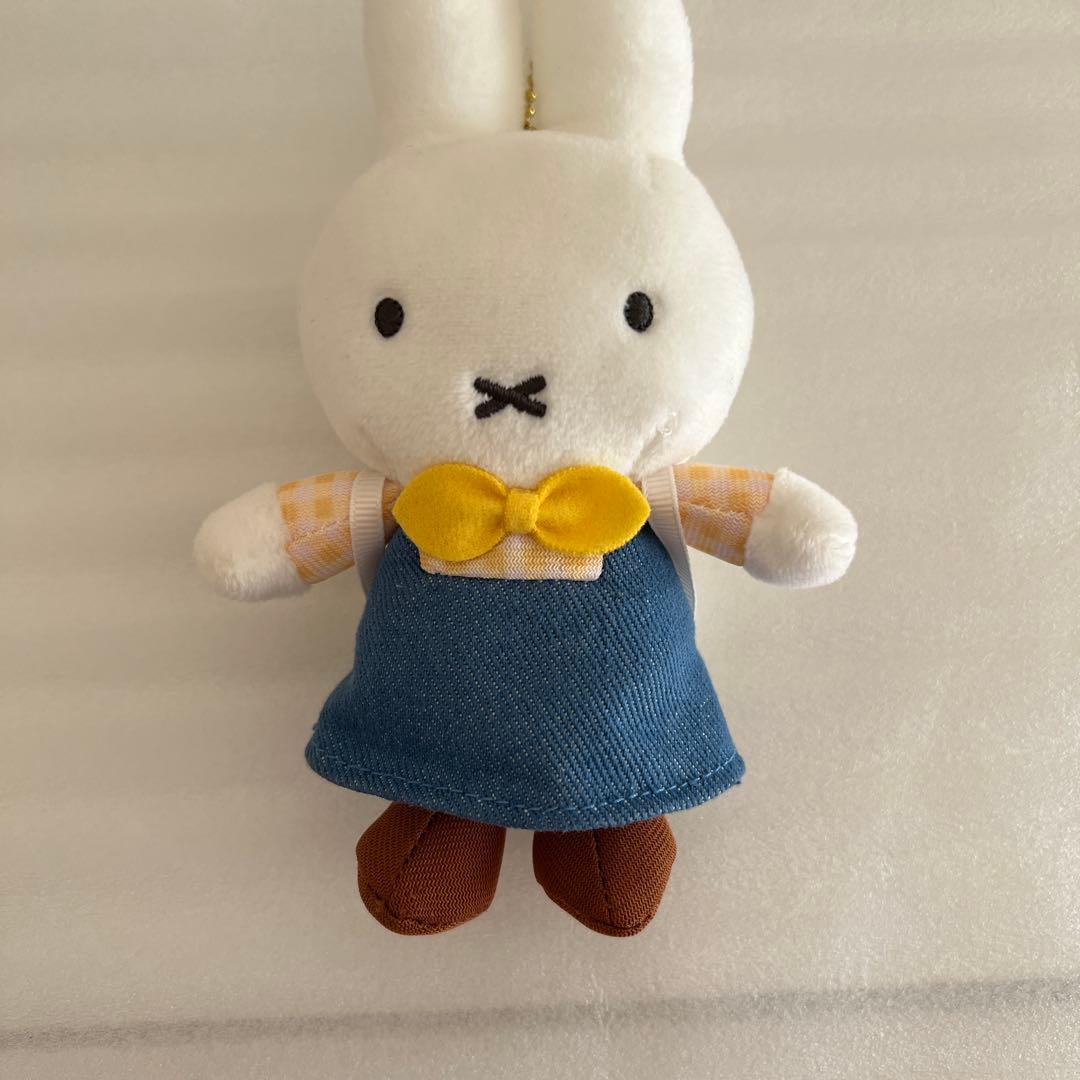 ミッフィー　ハウステンボス　アクティブミッフィー　マスコットキーチェーン