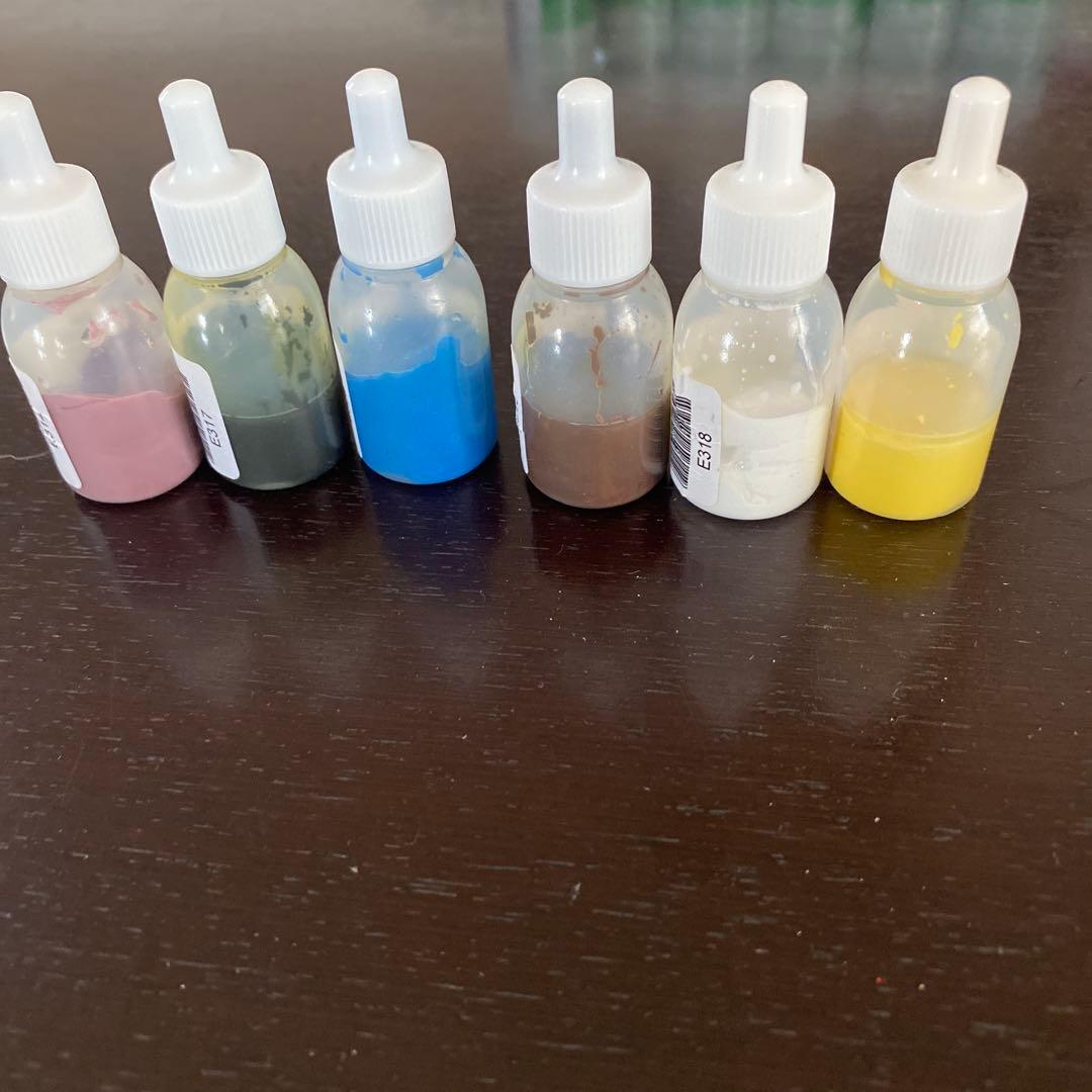 チャーミー❗️ポーセラーツ ヴォーグ社　上絵の具用セットなど