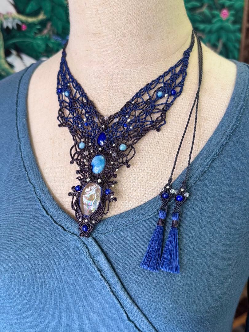 幻の石アフガナイト＆アイリスクォーツ＆ラピスラズリのマクラメ編みネックレス♡