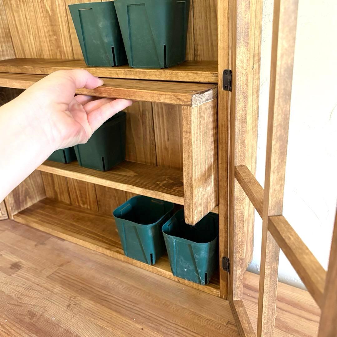 什器　飾り棚　植物棚　ガーデン雑貨