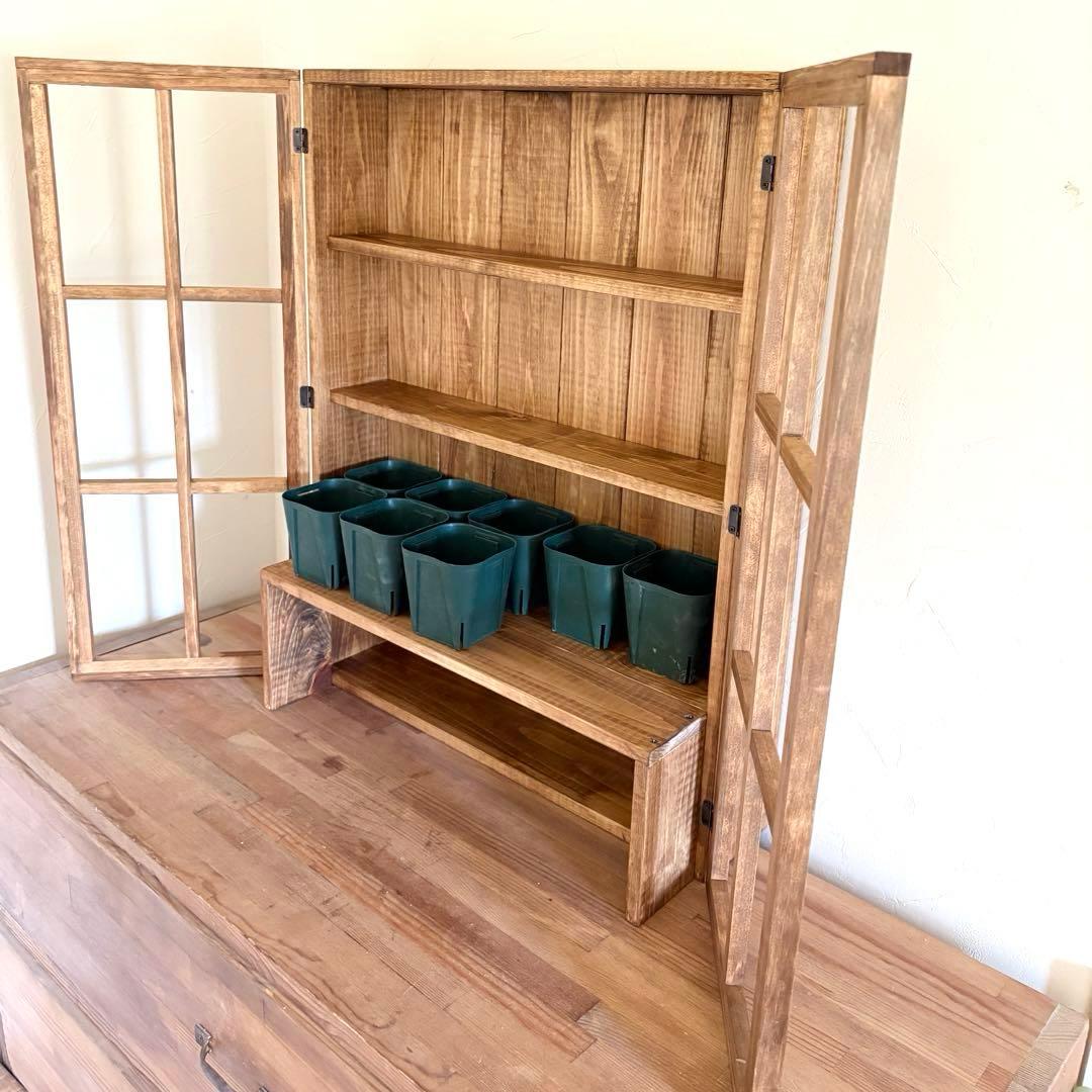 什器　飾り棚　植物棚　ガーデン雑貨