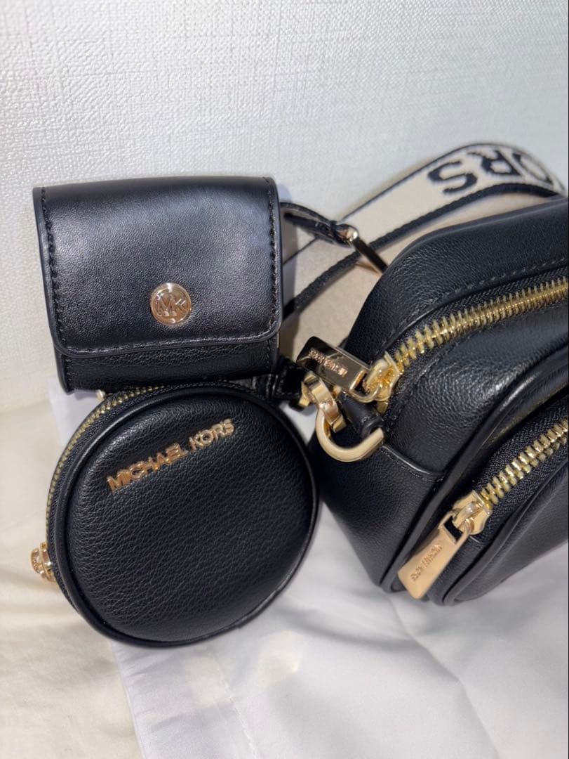 MICHAEL KORS マイケルコース クロスボディ ショルダーバッグ