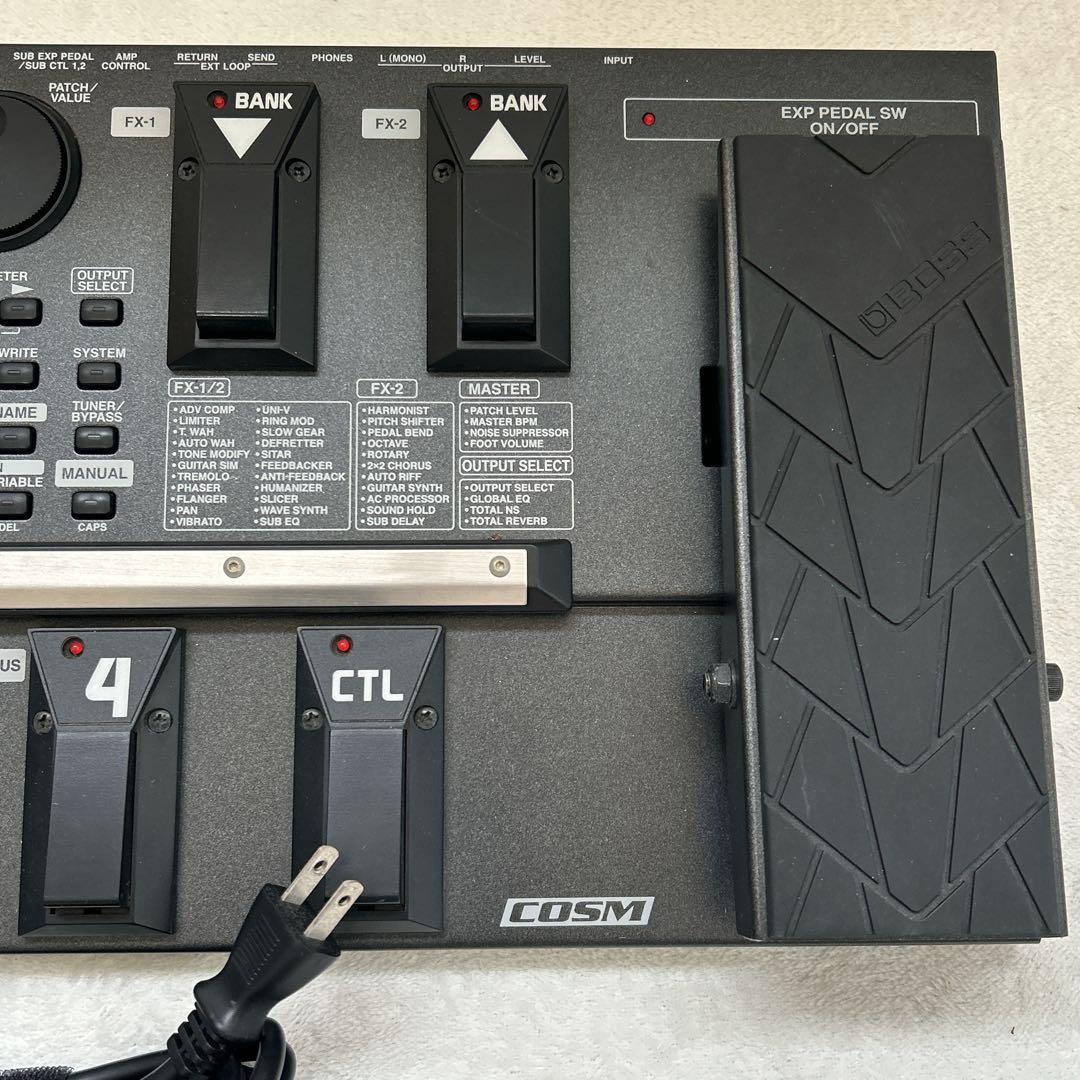 BOSS GT-8 GUITAR EFFECTS PROCESSOR ボス