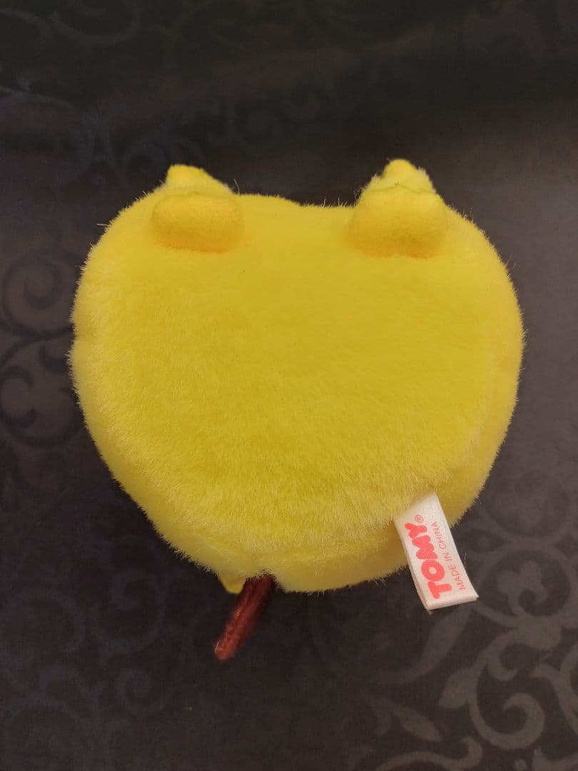 ピカチュウ ぬいぐるみ TOMY タグ無し