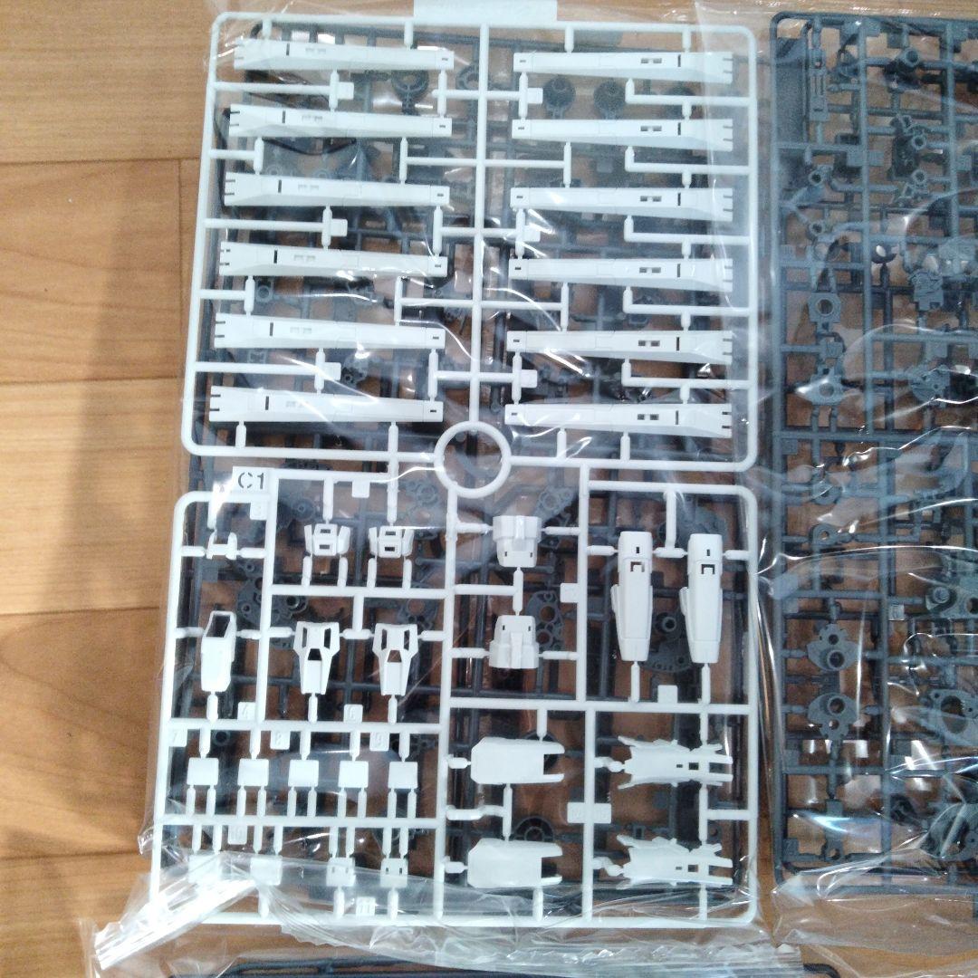 11-76 1/144 RG RX-93HWS νガンダム プレミアムバンダイ