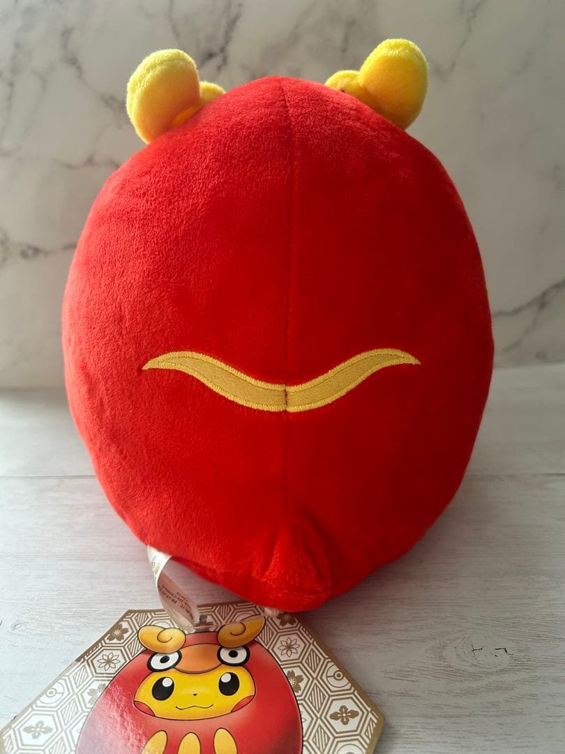 ダルマッカごっこピカチュウ　ぬいぐるみ