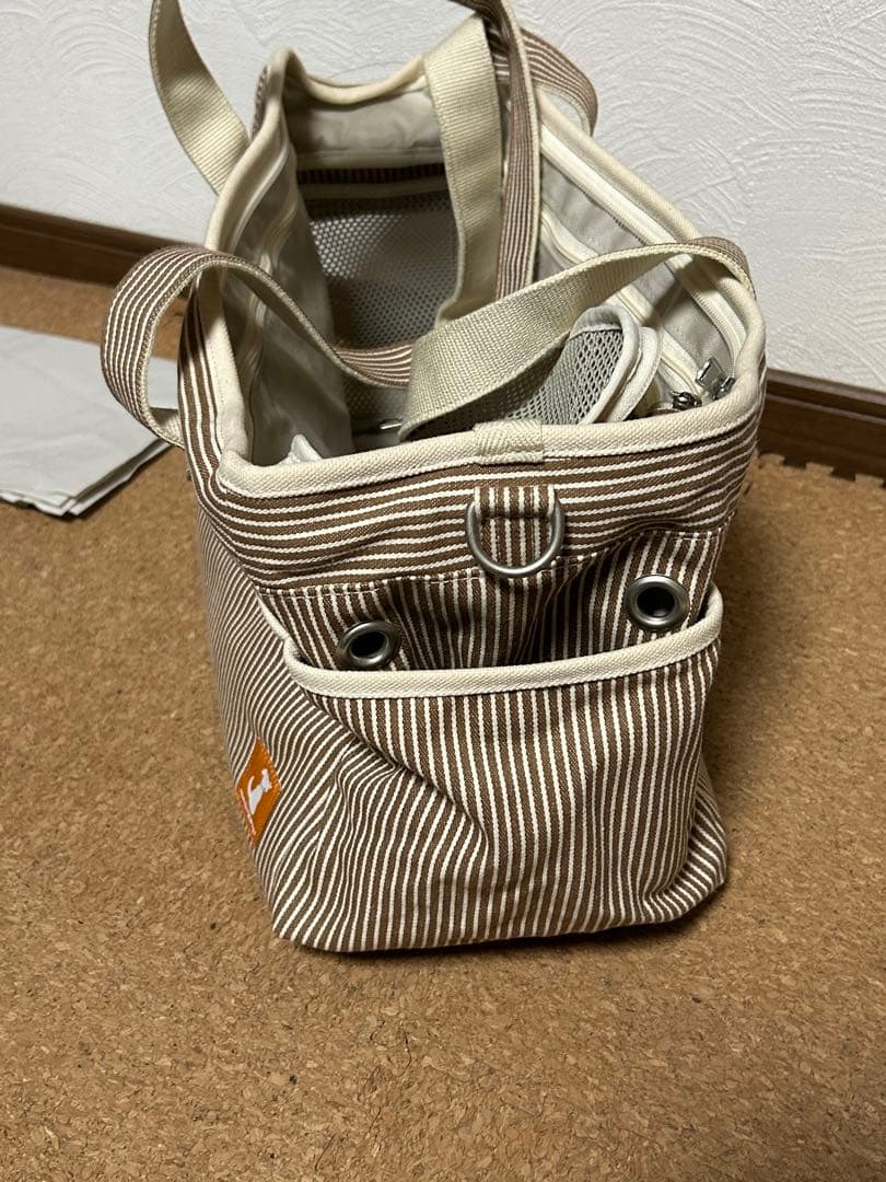 【値下げ】犬猫 ストライプ キャリーバッグ 布製 メッシュ窓付き