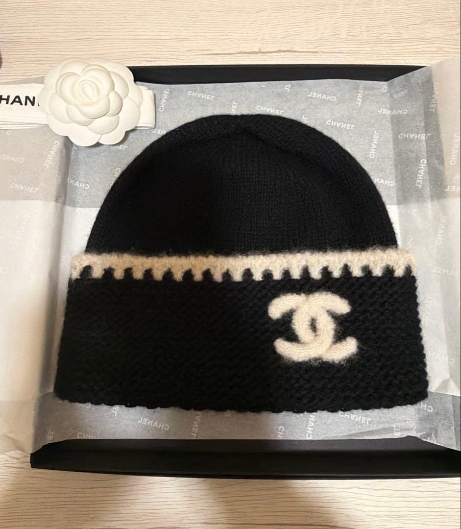 CHANEL ニット帽　定価以下