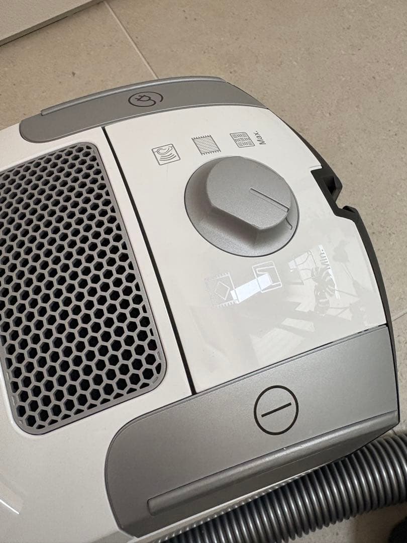 ミーレCompact C1 キャニスター掃除機