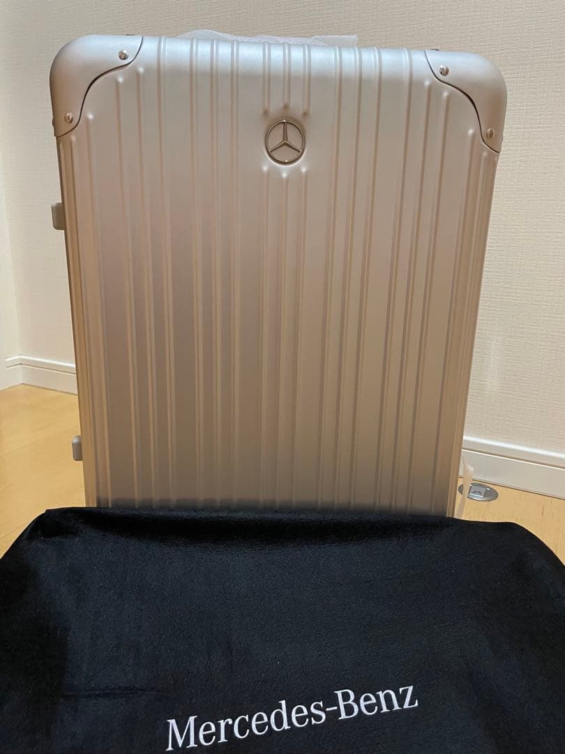 Mercedes Benz メルセデスベンツ アルミスーツケース　32Ｌ