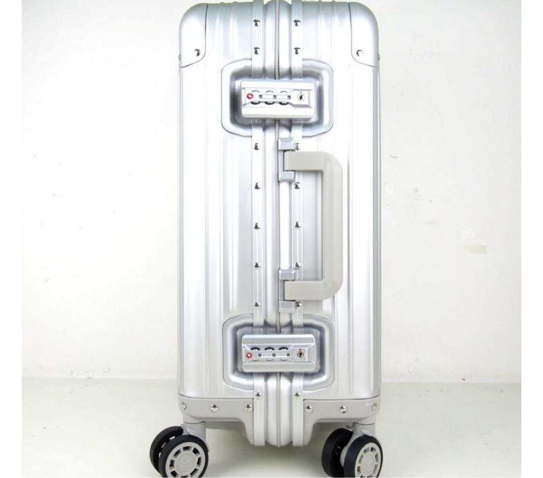 Mercedes Benz メルセデスベンツ アルミスーツケース　32Ｌ