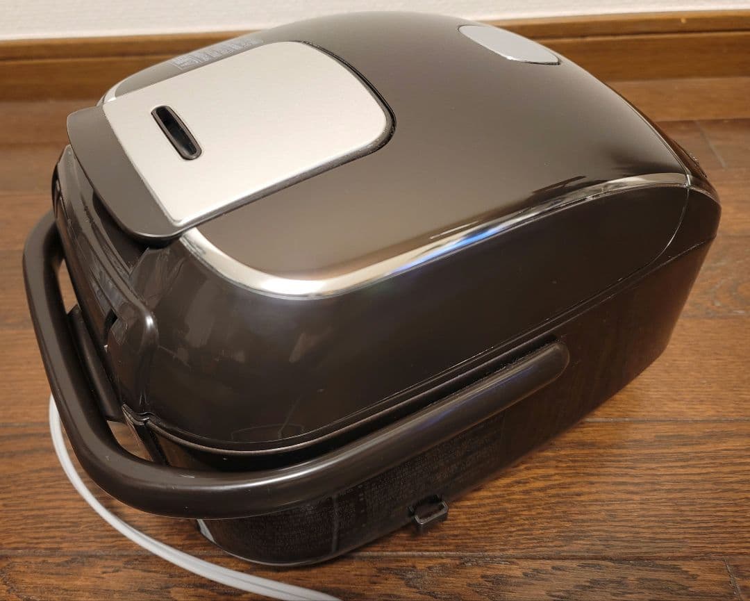 炊飯器 2022年 ZOJIRUSHI NP-RM05圧力IH ブラウン