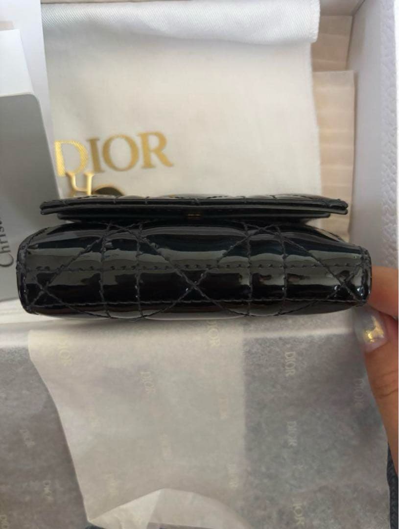 Lady Dior ロータスウォレットカナージュ パテントカーフスキン財布