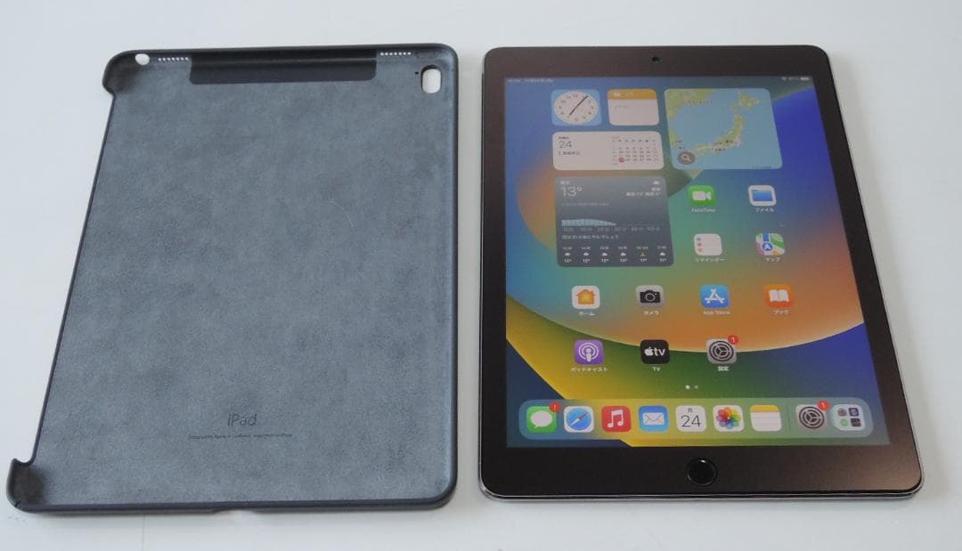 極上美品 iPad Pro 9.7 スペースグレイ 256GB MLMY2J/A