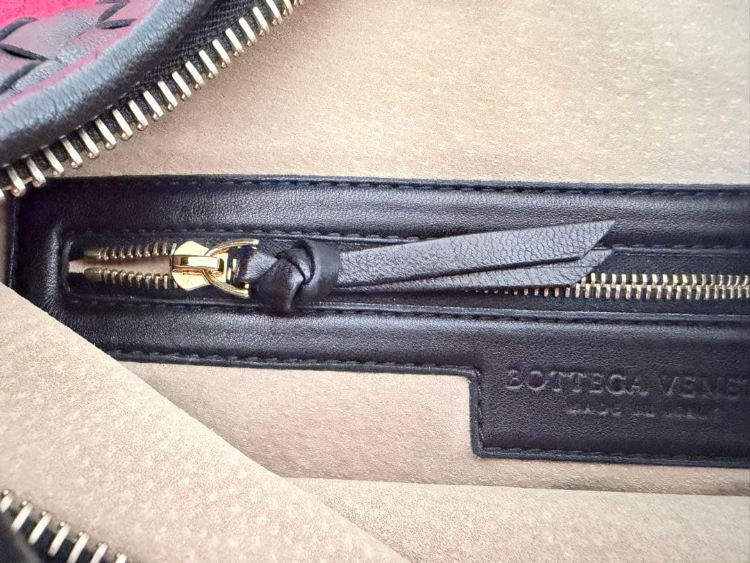 ボッテガヴェネタBottega Veneta☆ホーボーショルダーバック☆ブラック