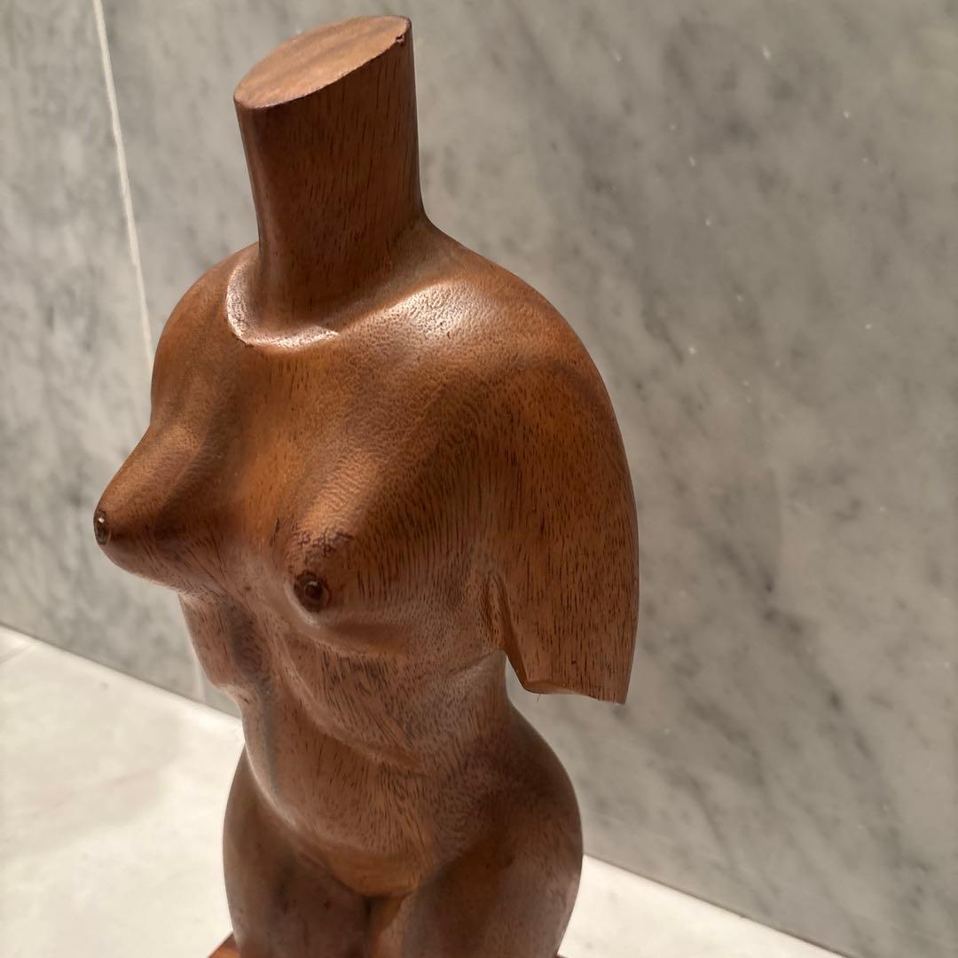 アメリカビンテージ　ミッドセンチュリー生命感のある造形美　裸婦像の木彫り彫刻