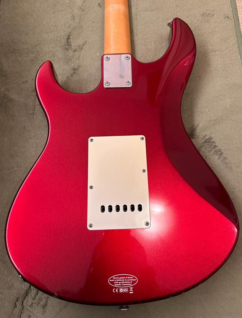 YAMAHA　パシフィカ　PACIFICA　エレキギター　音確認済！