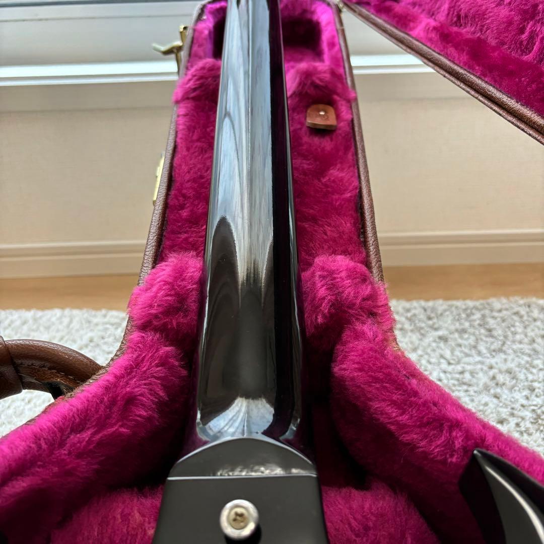 (Tom)美品Gibson SG 1999年製(ギターケース付)ピック4つ