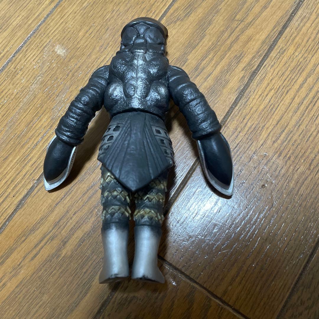 バルタン星人 4体セット