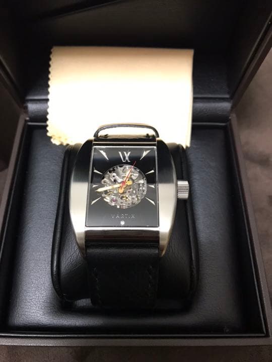 N*l様 機械式時計 VARTIX