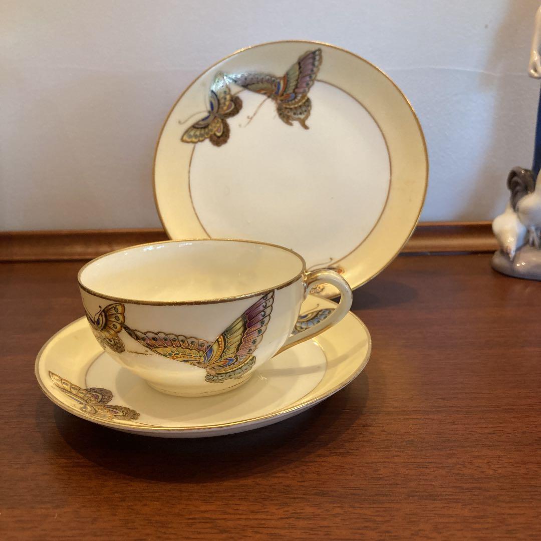 オールドノリタケ　蝶トリオ　カップ&ソーサー&ケーキ皿