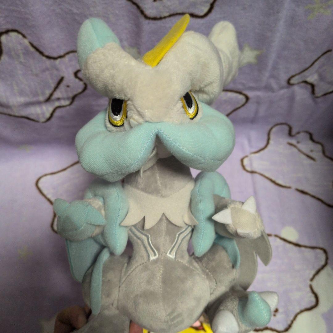 A*I様 ポケモンセンター ホワイトキュレムドール ぬいぐるみ