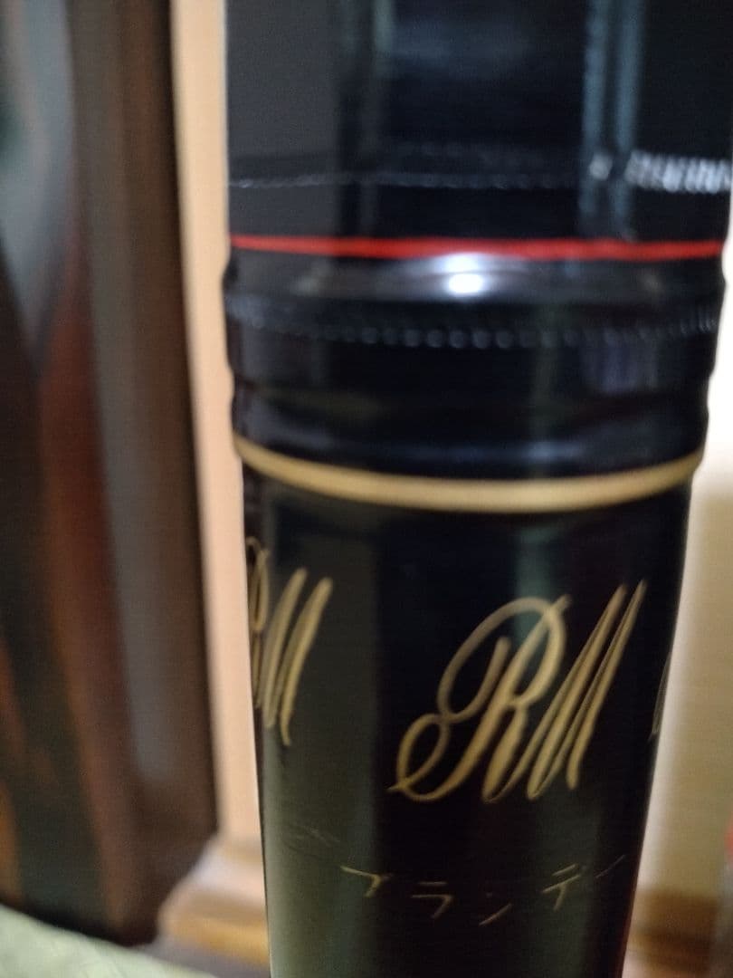 ウイスキー REMY MARTIN CLUB SPECIAL 700ml