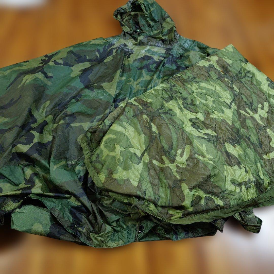 米軍放出品　迷彩色 ナイロン製 ポンチョ＆ポンチョライナー